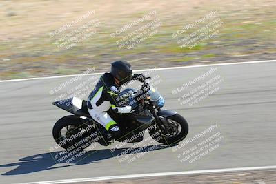 media/Feb-05-2023-Classic Track Day (Sun) [[c35aca4a42]]/Group 2/session 1 turn 9/